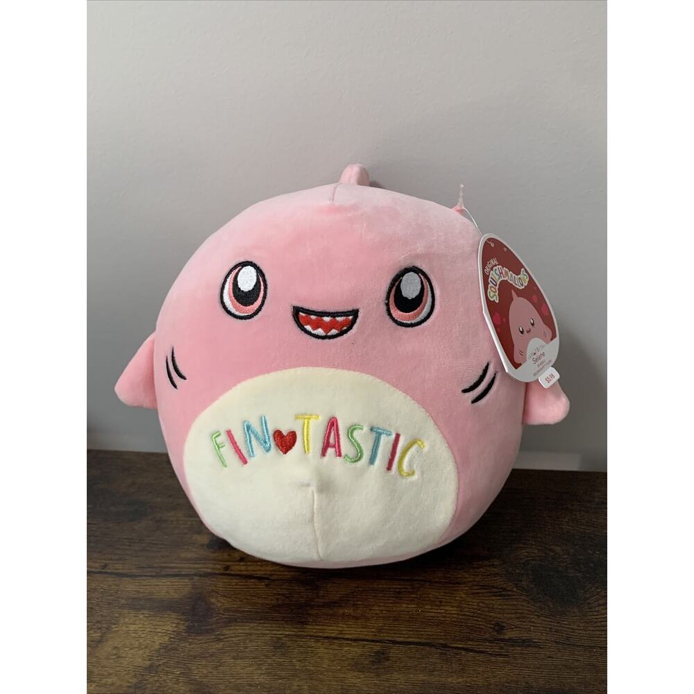 Squishmallow 8" Selene Shark FINTASTIC Soft Pink Hearts Valentine Plush NEW 0419